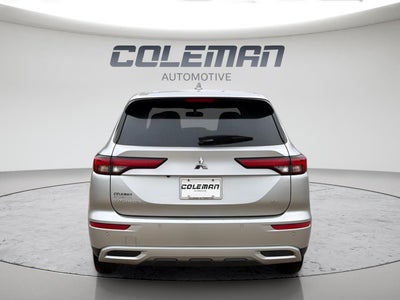 2024 Mitsubishi Outlander SE