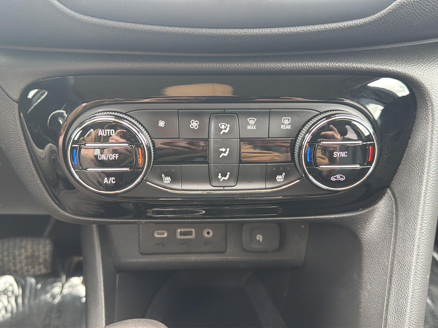 2021 Buick Encore GX Essence
