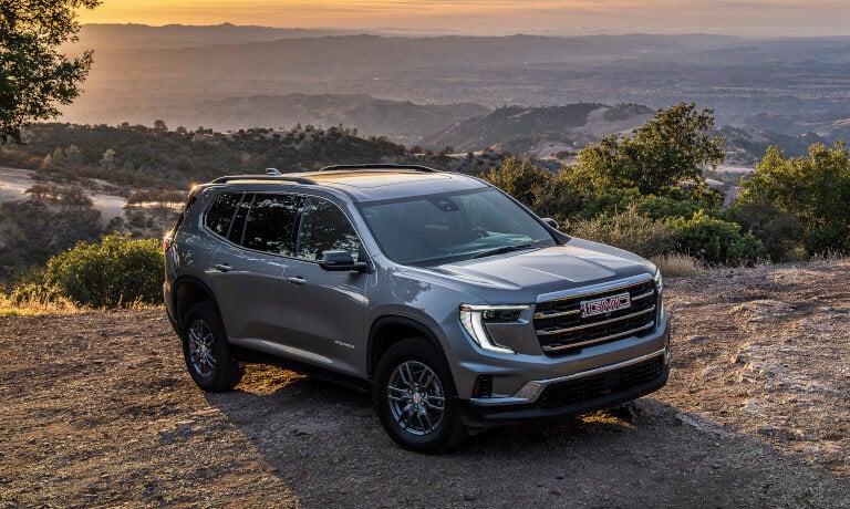 2026 GMC Acadia Exterior Parked Overlooking Valley
